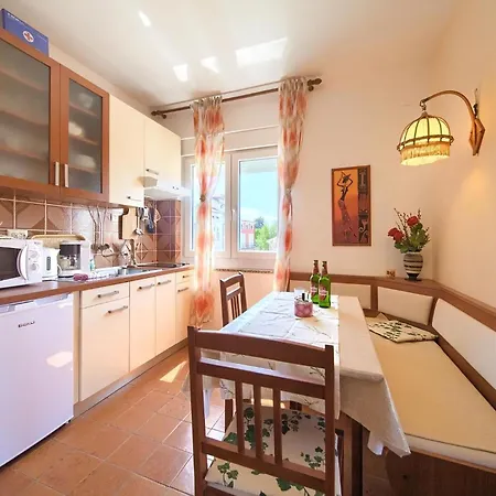 3 Balcony Apartment