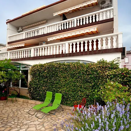 Apartment 3 Balcony
